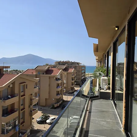 Palm * Vlorë